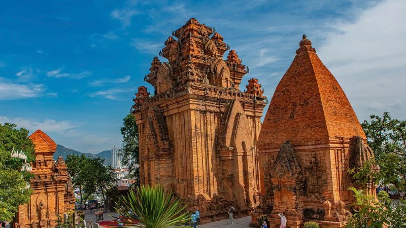 Tháp Bà Ponagar Nha Trang